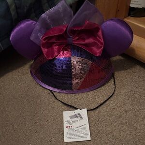 Disney parks Adult Sequined Fashion War Hat (Retired) (Brand New)